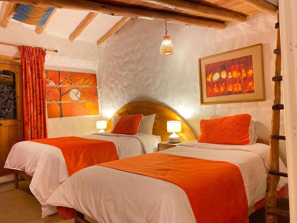 Hostal Madre Tierra กุสโก ภายนอก รูปภาพ