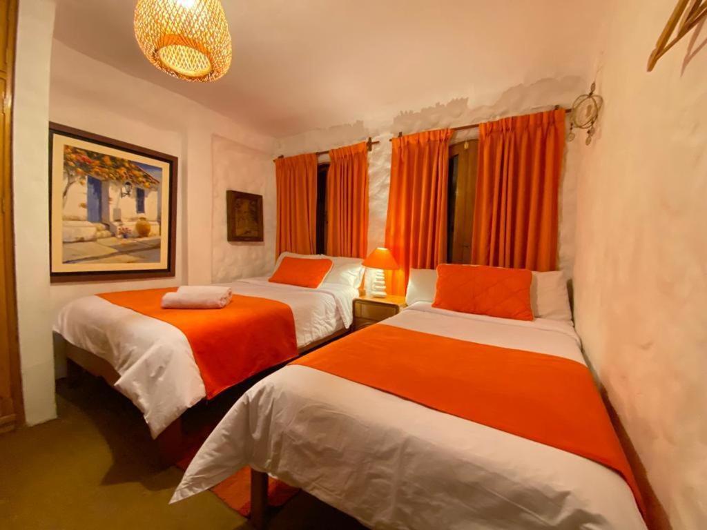 Hostal Madre Tierra กุสโก ภายนอก รูปภาพ