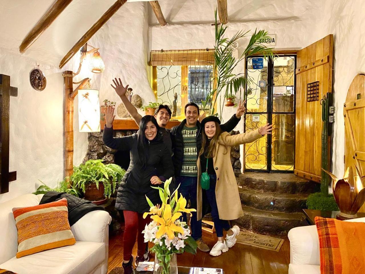 Hostal Madre Tierra กุสโก ภายนอก รูปภาพ