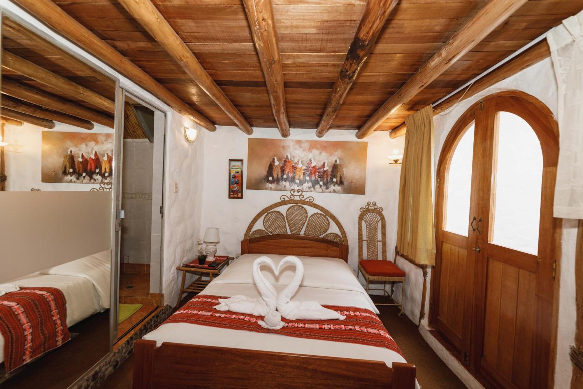 Hostal Madre Tierra กุสโก ภายนอก รูปภาพ